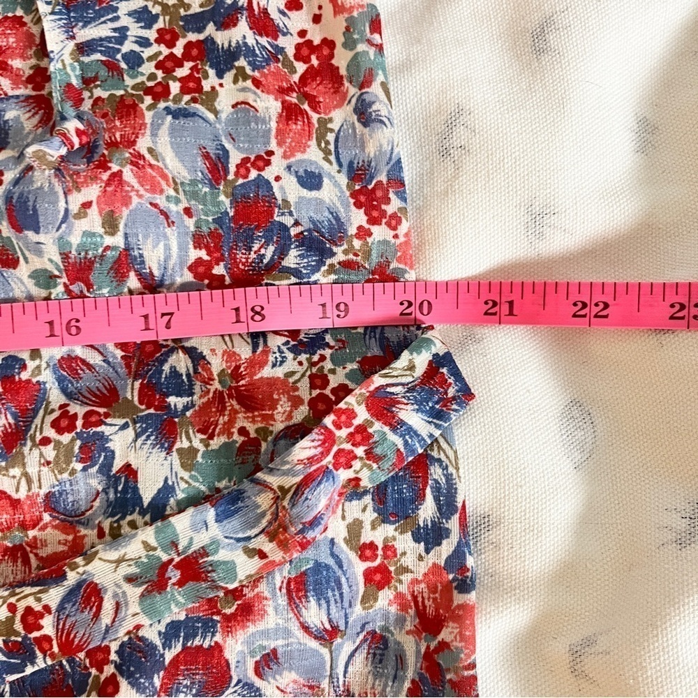 Vintage Floral Midi Dress with 3/4 Sleeves | Ruffled Collar & Waist Sash - Picture 13 of 15